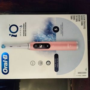 Oral B iO 6 series smart toothbrush